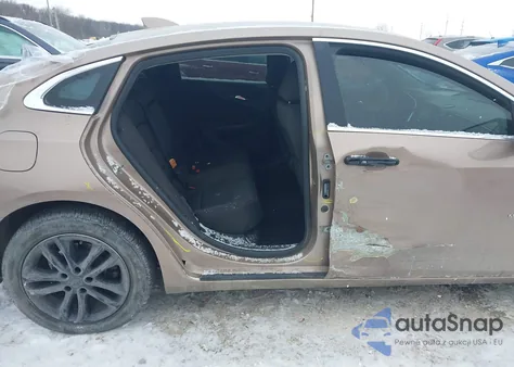 2018 Chevrolet Malibu Lt z USA, uszkodzony, nr VIN 1G1ZD5ST3JF143953